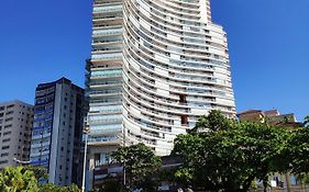 Apartamentos no Unlimited Ocean Front Pertinho do mar